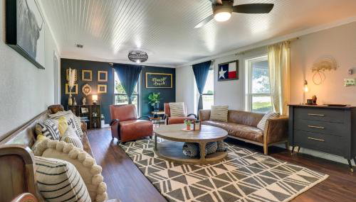 Sweeping Valley Views! 2-Acre Lorena Retreat - Foto 5