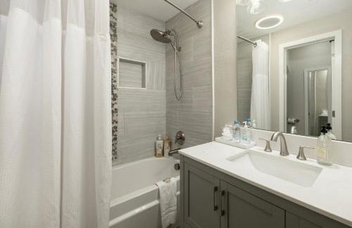 Great Location! Downtown WP with Hot Tub! Sleeps 6! - Foto 58