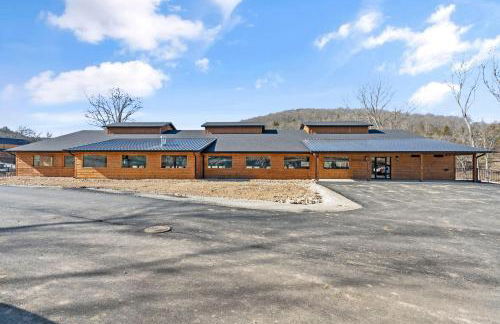 New Cabin at Tall Timbers! Free Tickets! Indoor and Outdoor Pools! - Foto 33