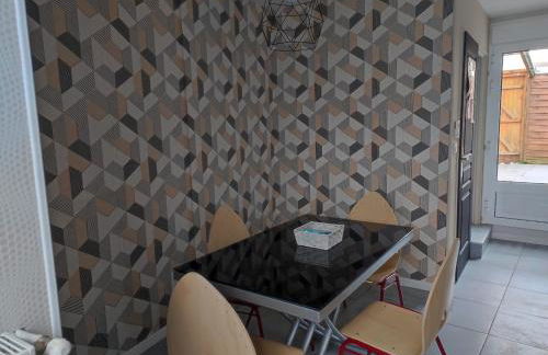 Maison cosy pour famille - groupe proche toutes commodités - Foto 3