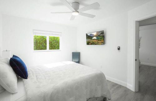 Naples Escape with Furnished Patio and Private Pool! - Photo 15