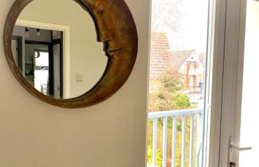 Sun Set House With Hot Tub - Photo 6