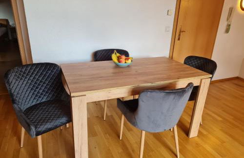 Toller Bergblick vom ruhigen Sonnenbalkon, nur 50m zum See & ÖPNV inklusive - Foto 13