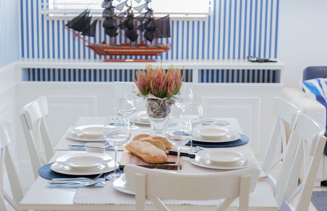 Sailor Apartment by Renters Prestige - Photo 36