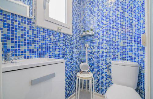 Playa a pie y a 15 minutos de Ramblas y Plaza Catalunya en metro - Foto 27