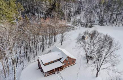 Log Cabin Fireplace Upper Valley - Wooded Chalet - Foto 37