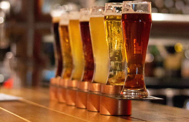 Pub Crawl : tournée des bars à Varsovie - Photo 1