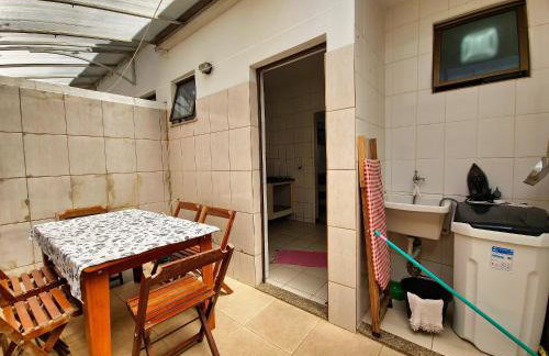 Casa de 2 Suítes com Internet Rápida e Comodidades - Foto 21