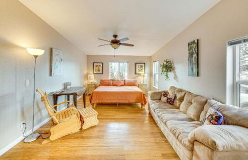 Walk to Marina Harrison Cabin with Lake View! - Foto 12