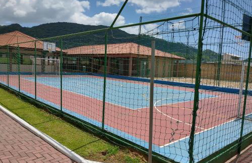 Apto Vista Atlântico com 2 quartos com Ar Cond Wi-Fi TV SMART e Área de lazer - Foto 2