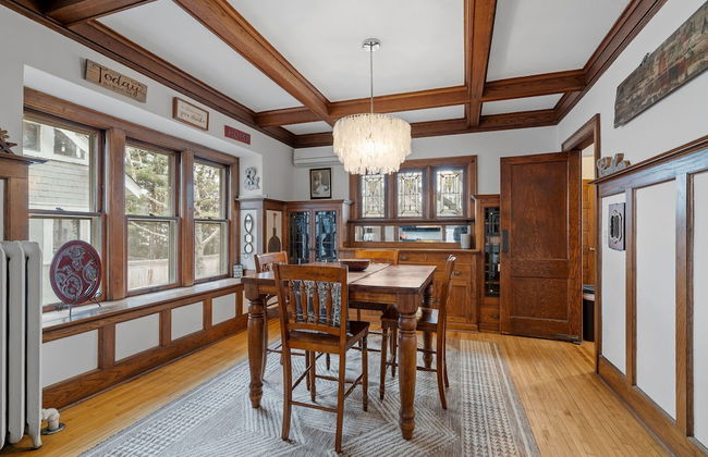 Cottage on Upton - Foto 1