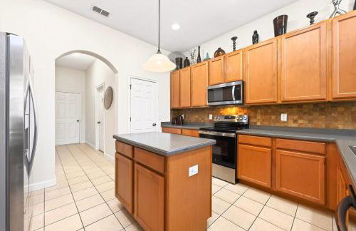 Luxurious 5BR Villa Your Disney Getaway - Foto 16