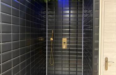 Parenthèse Enchantée pour Deux Spa privé sauna & vidéoprojecteur - Foto 18