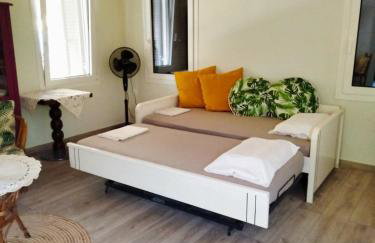 By the sea - Foto 41