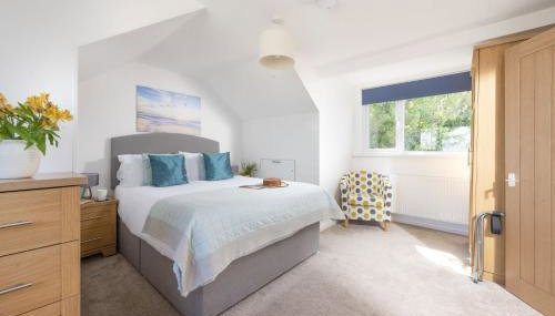 Bridge Apartment - Free Parking & WiFi - Near Perranporth Beach - Foto 5, wardrobe