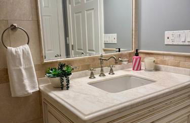 Spectacular Gilded Age 6 Bedroom Gold Coast Mansion with Deck - Foto 40