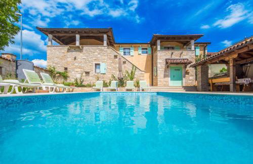 Villa Sandi, mediterranean Villa with pool and jacuzzi - Foto 14