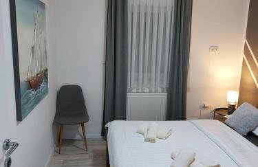 Two Bedroom Apartment - Photo 15