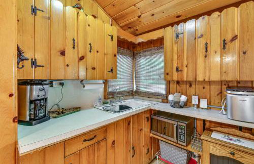 Cabin 600 to Manistee Lake Private Shared Access - Foto 10