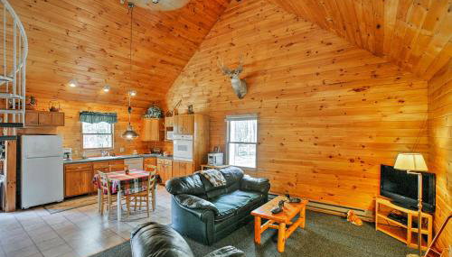 Private South Boardman Cabin on 10 Forest Acres! - Foto 4