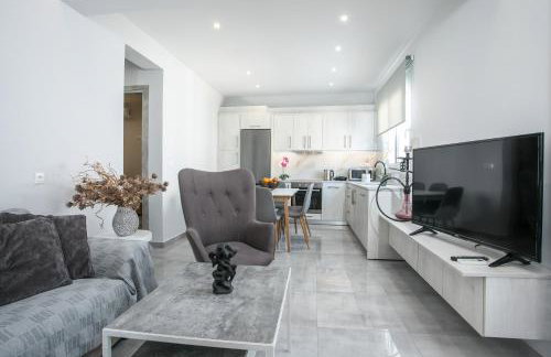 Casa Antonis - Modern Home with Jacuzzi near Faliraki - Photo 18