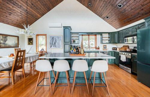 Mountain View Chalet Ski, Hot Tub, Firepit, Games - Foto 19