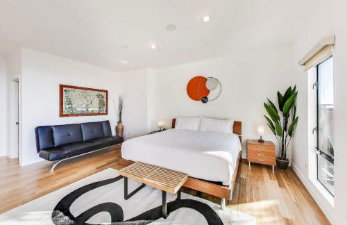 Luxurious Hillside Home wAC & Gorgeous SF Views! - Foto 30