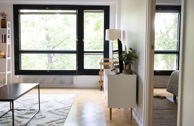 2ndhomes 2BR Center Apartment w Balcony - Foto 1