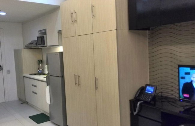 Twin Oaks Place Units - Photo 10