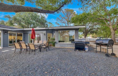Beach House 2 on Lake LBJ - Sleeps 24 - Foto 17
