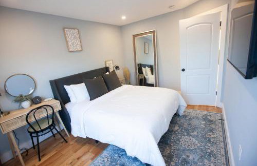 Alafia- Cozy JFK Area Home - This property is a hosted property meaning the host live on site - Foto 1