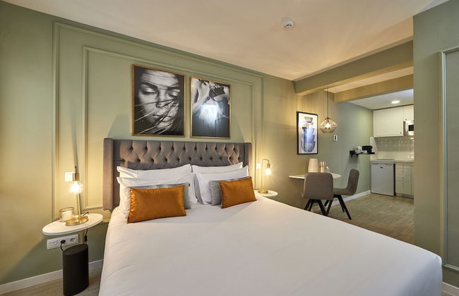 L&H La Latina - Photo 16