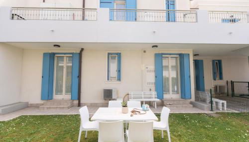 ANIMA JESOLO - DRAGO VILLAGE, Beach & Pool, 2 Parkings - Foto 5, Garden, pet friendly
