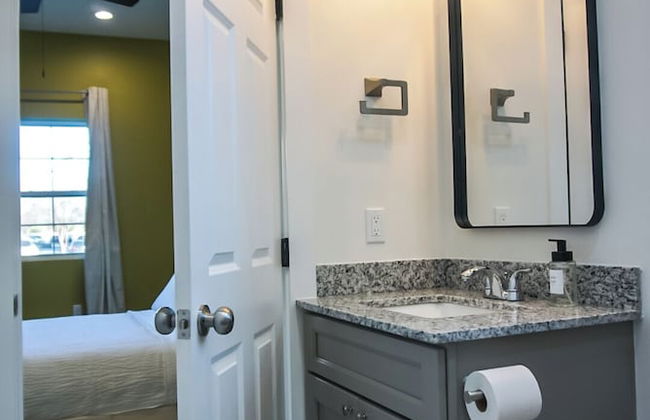 StayAE - Flamingo House - Photo 38