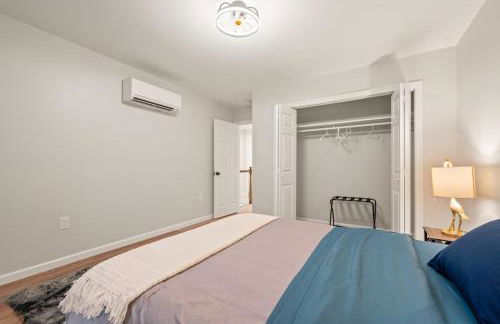 Ideal Family Stay Sleeps 20 in Bloomfield, CT - Foto 39