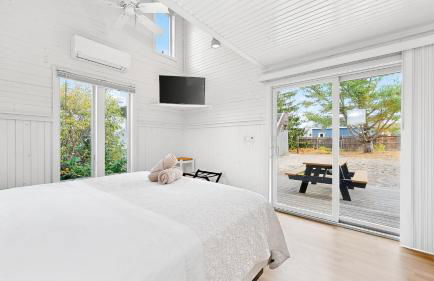 Salty Dolphin by Bayley Vacation Rentals - Foto 45