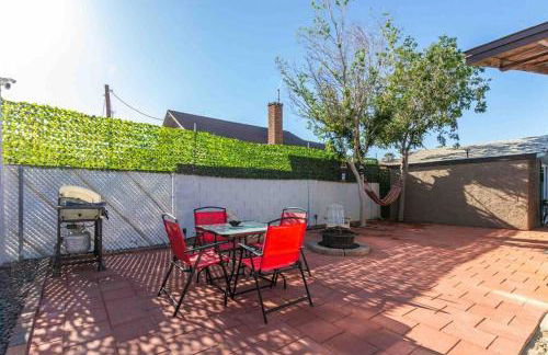 Your Downtown Home With California King Bed Unit A - Photo 11