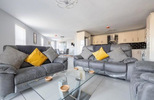 4BR House By Travel Lets Self Catering Accommodation Ballygowan With Near Belfast - Foto 74