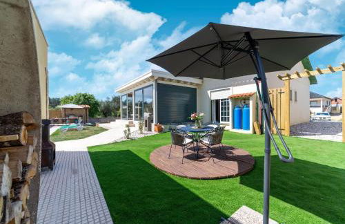 Rural Holiday Home with Pool - Foto 30