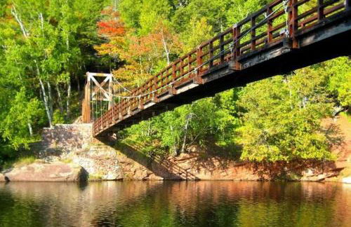 Paddler's Paradise Cabin with Direct Trail Access! - Foto 48