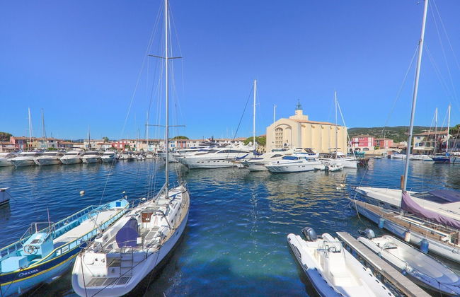 Pleasant House for 8 People & 12 m Mooring - Photo 33