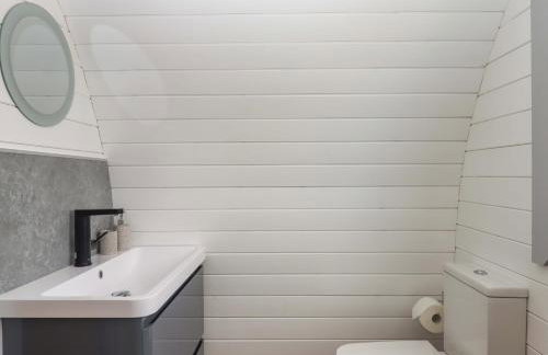 Under Oak Pod - Photo 19