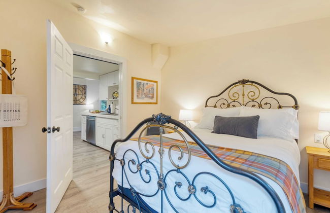 Cottage By The Bay by Avantstay 0.5mi to Beach! - Foto 22