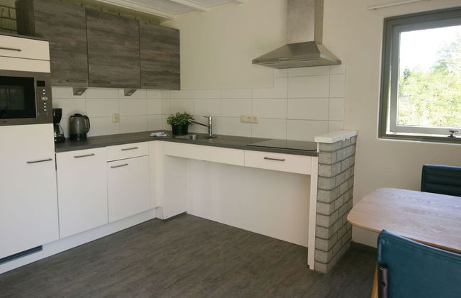 Adapted Bungalow in Appelscha With Terrace - Foto 6