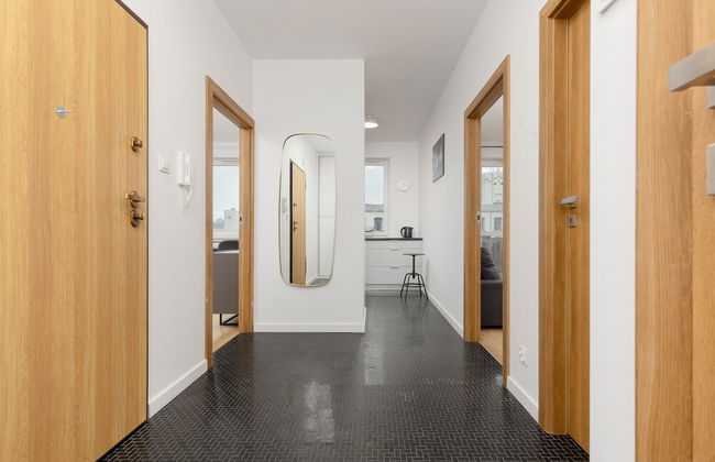 Minimalist Apartment in Łódź by Renters - Foto 17