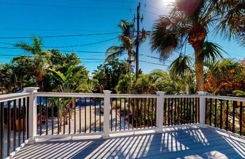 Escape By The Sea - Foto 30