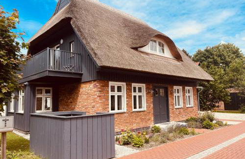 FW Bonica Reetdachhaus 4 Personen Balkon 2 SZ - Foto 1