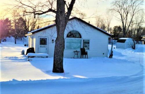 Remodeled, Grill, Outside Seating, Dock, Swimming - Photo 15