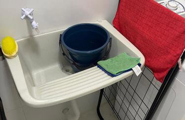 Imóvel climatizado, localizado em um prédio novo e equipado com tudo o que você precisa para uma experiência de hospedagem incrível na cidade de Toledo. - Photo 20