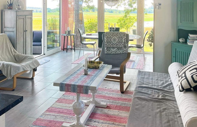 6 Person Holiday Home in Farentuna - Photo 4